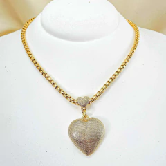 Colar Pingente Coração e Corrente Veneziana Dourado com Relevo na internet