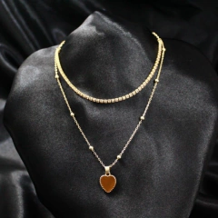 Corrente Colar Feminino Duplo Dourado com Strass e Pingente Coração - comprar online