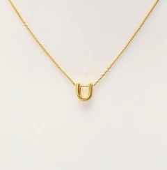 Colar Gargantilha Fina Minimalista Letras