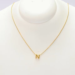 Imagem do Colar Gargantilha Fina Minimalista Letras