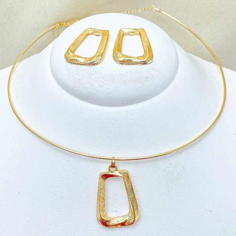 Kit Colar e Brinco Dourado - Retangular Vazado