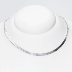 Imagem do Colar Choker Corrente Singular Prateada