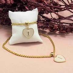 Kit Colar e Pulseira Pingente Letra Inicial Coração Resinado - Veneziana - comprar online
