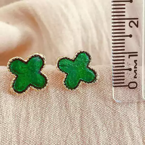 Brinco Trevo de Quatro Folhas Pequeno