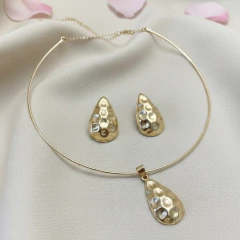 Kit Colar e Brinco Gota Dourada Textura Côncava - GRM Bijuterias