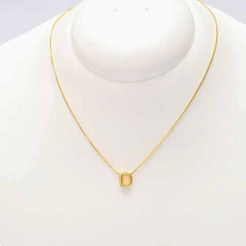 Colar Gargantilha Fina Minimalista Letras