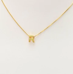 Colar Gargantilha Fina Minimalista Letras na internet