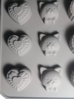 Molde De Silicona Para Bombones Resina Jabones en internet