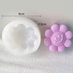 Molde De Silicona Flor Con Carita Para Resina, Jabones, Vela - comprar online