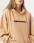 Hoodie Boxy Extended Logo en internet