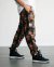 Member Orange Pantalon Cargo Sire Full Print - comprar online