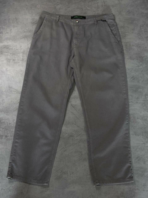 CALÇA JEANS CITY DENIM CORTE RETO - CINZA