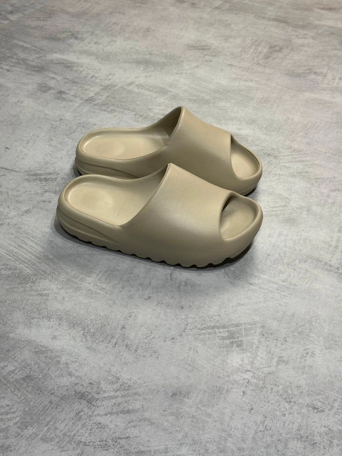 CHINELO SLIDE NUVEM - BEGE