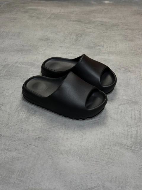 CHINELO SLIDE NUVEM - PRETO