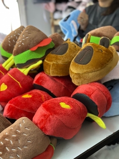 Banner de la categoría PANTUFLAS/CROCS/ PANTUBOTAS EN TENDENCIA 
