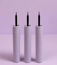 delineador líquido preto feels mood - comprar online