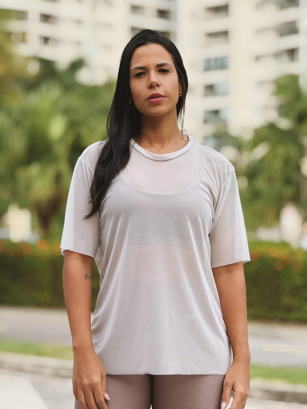 Blusão Bela em tule Areia