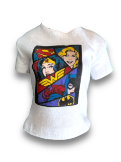Remera estampada - Heroinas