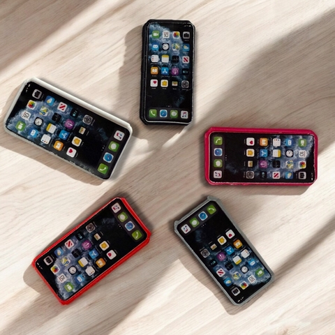 Celular con agarre varios colores - comprar online