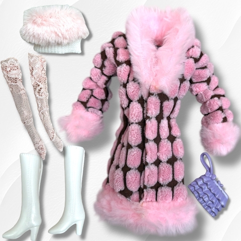 Conjunto con botas altas - comprar online
