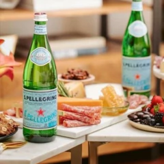 Água Mineral Italiana SAN PELLEGRINO c/ gás 505ml (12 und) na internet
