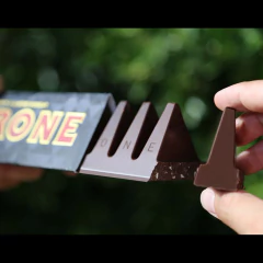 Imagem do Kit c/ 20und Chocolate Suiço TOBLERONE Dark 100g