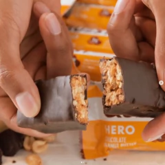 Kit c/ 12 Barra Proteica 20g QUEST Chocolate / Amendoim 60g - Fruttato