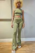 Calça flare verde militar