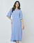 Vestido midi Corsica azul céu com mangas curtas e design elegante