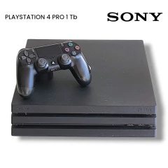 PLAYSTATION 4 PRO 1Tb COMPLETA