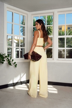 Conjunto Juliana na internet