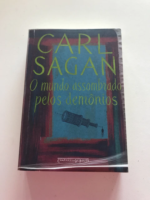 SAGAN, Carl. O mundo assombrado pelos demônios - comprar online