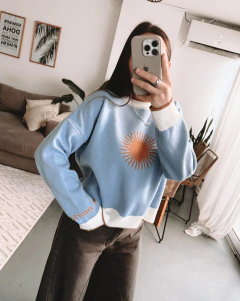 Sweater Oid Mortales Celeste - LUPITA