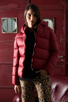 CAMPERA MORA OJOROJO BORDO - comprar online