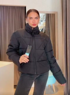 CAMPERA IMPORTADA DIAMOND NEGRA - comprar online