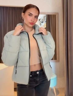 CAMPERA IMPORTADA DIAMOND VERDE LIMA MELANGE en internet