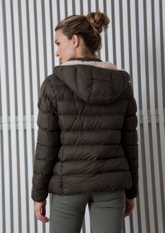CAMPERA SELENA CON CORDERITO OJOROJO - comprar online
