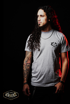 REMERA OLD SCHOOL 13