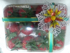 Box frutillas colgantes x12