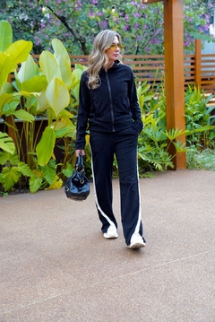 Conjunto TRACKSUIT PRETO & BRANCO na internet