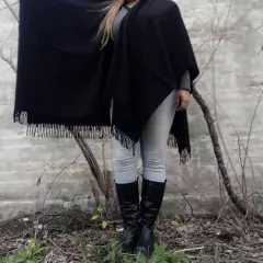 RUANA SOL NEGRA - Pitrelli