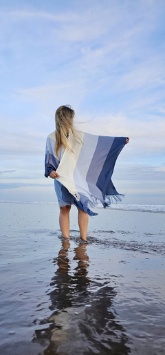 RUANA DEL MAR MALVINAS ARGENTINAS - Pitrelli