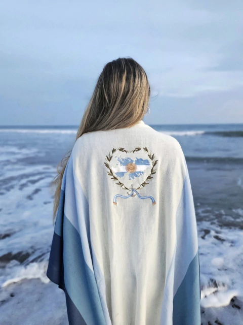 RUANA DEL MAR MALVINAS ARGENTINAS - comprar online