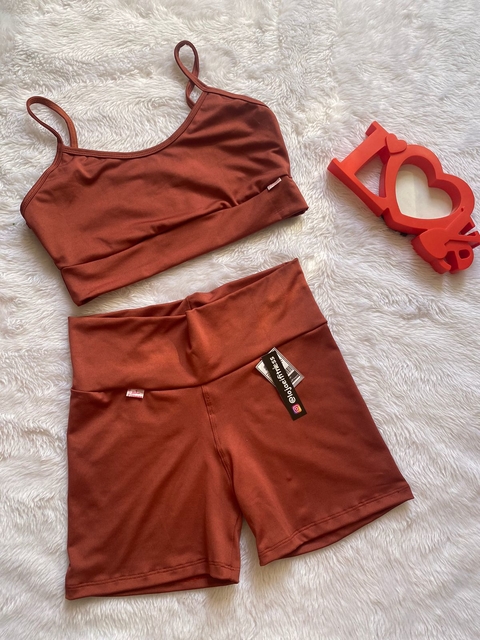 Conjunto Short Crossfit + Top s/bojo ( Cor Telha )