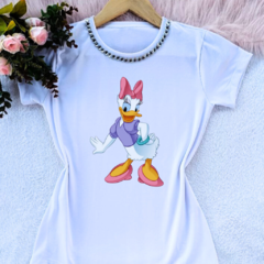 T-SHIRT - MARGARIDA - COM PEDRARIAS