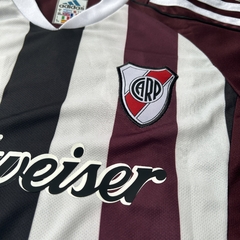 CAMISETA RETRO - RIVER PLATE 2005/06 - TERCERA EQUIPACION - camisetasEFP