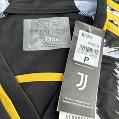 Imagen de CAMISETA - JUVENTUS 2023 - 2024 - IMPORTADA thai