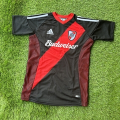 CAMISETA RETRO - RIVER PLATE 2002 - NEGRA