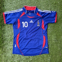 CAMISETA RETRO - FRANCIA 2006 - ZINEDINE ZIDANE (10) - MUNDIAL DE ALEMANIA - comprar online