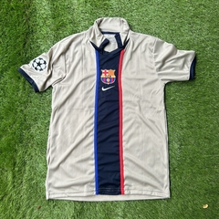 CAMISETA RETRO - BARCELONA 2001/02- RIQUELME- XAVI - comprar online